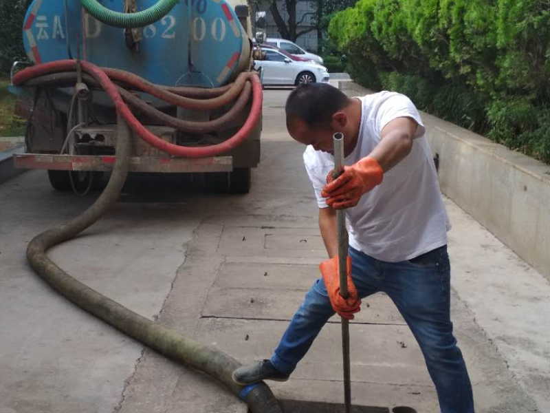 苏州常熟雨污水管道疏通 管道清淤 管道检测咨询电话